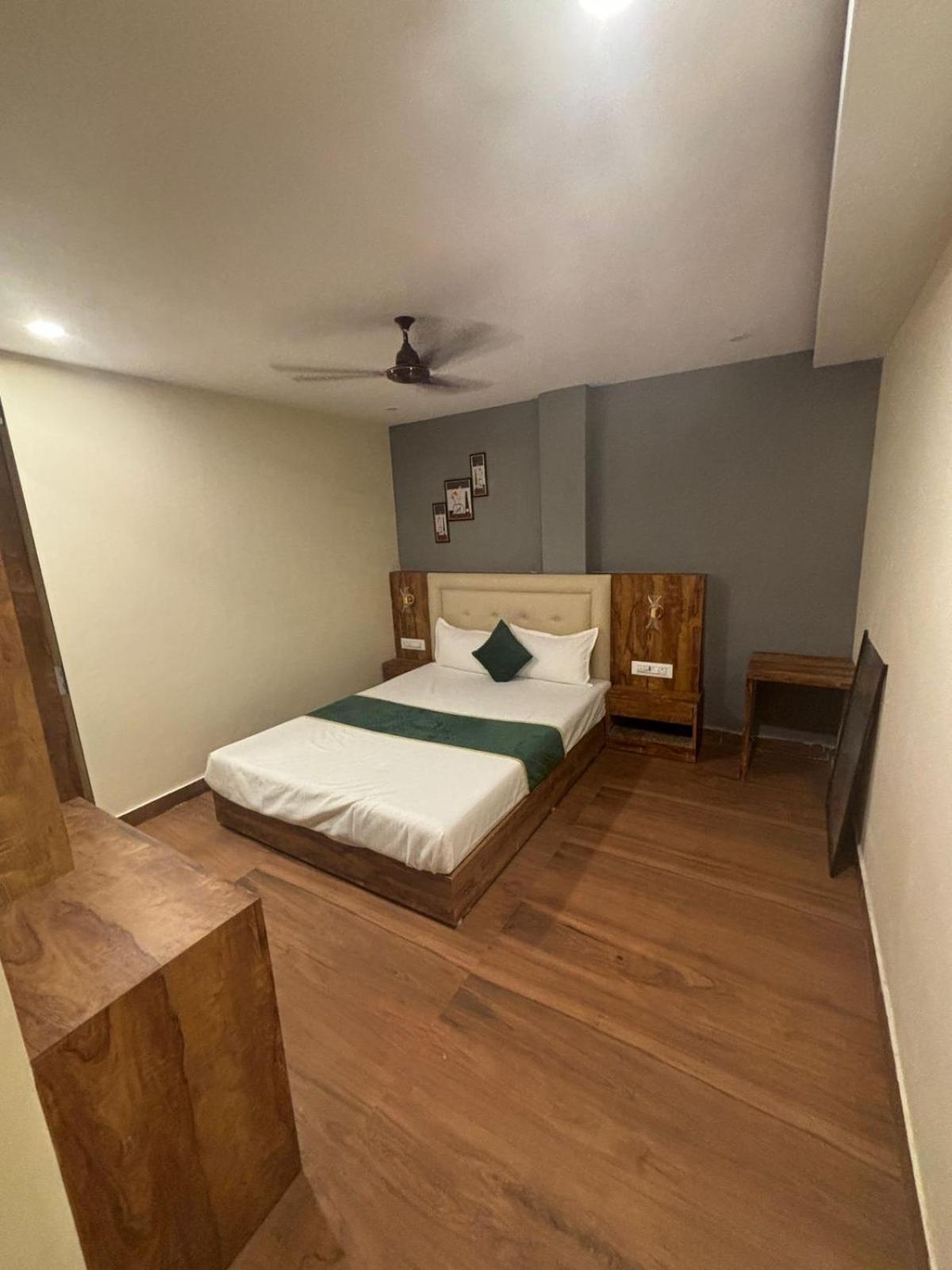 Hotel Z-A-R-A Park Goregaon West Mumbai Kültér fotó